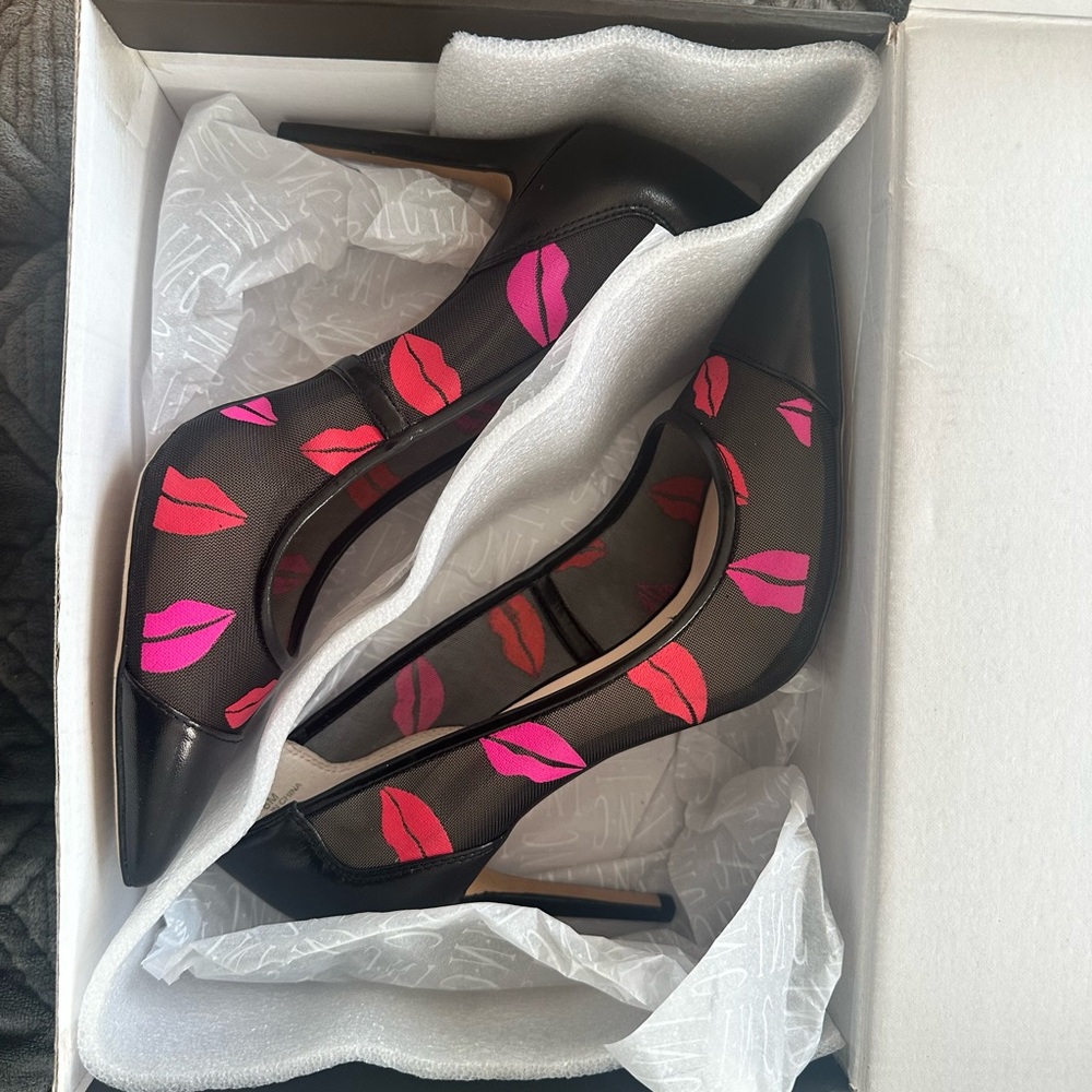 INC International Concepts Black and Pink Heels with Lip Print